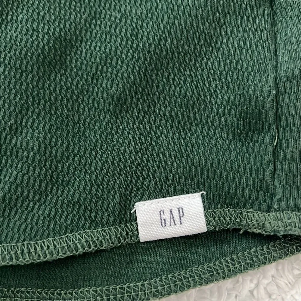 Baby Gap long sleeve thermal (set of 2)